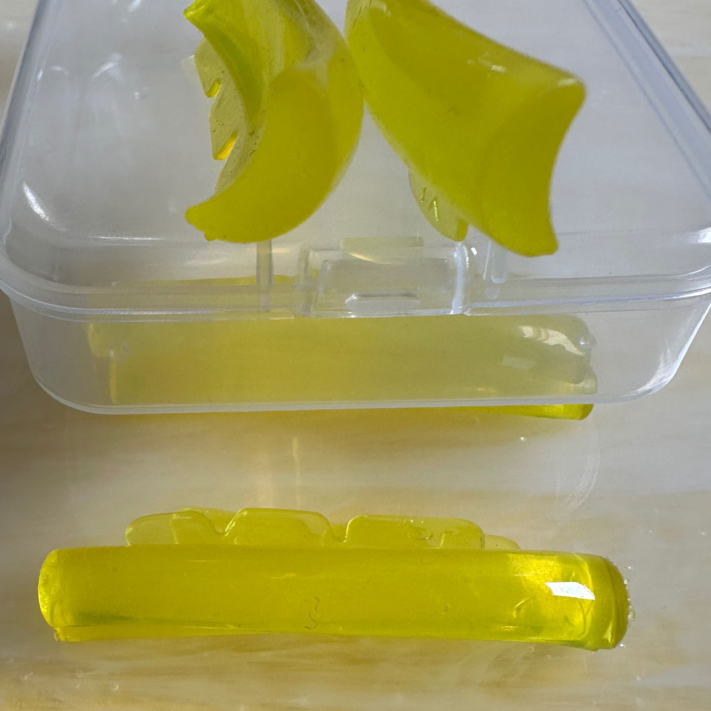 Lemon Drop Shields C/D curl